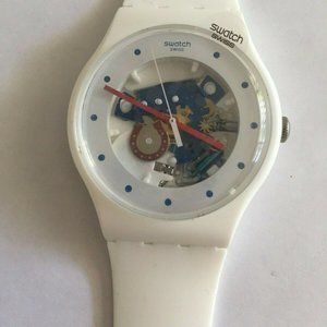 Swatch SUOW129 Horseshoe GET LUCKY White Analog Silicone Watch NWT $85